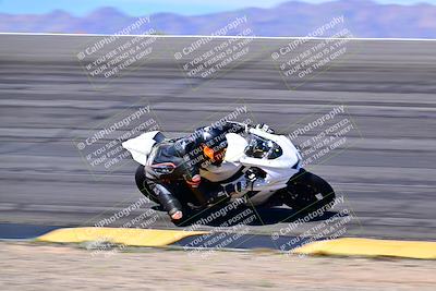 media/Mar-25-2024-Moto Forza (Mon) [[8d4319bd68]]/3-Intermediate Group/Session 3 (Bowl)/